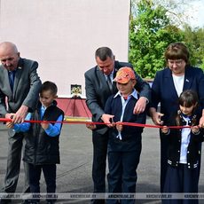 В аг. Костюшковичи открыли детскую спортивно-игровую  площадку. 
